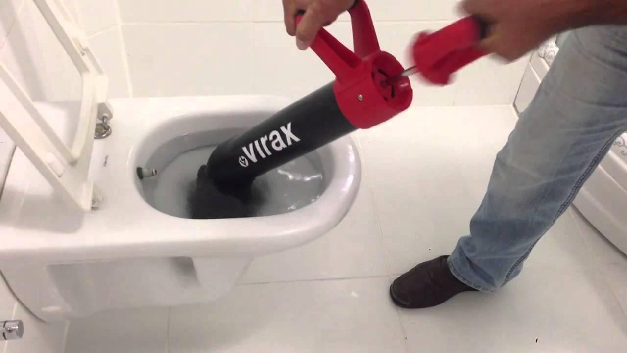 plumber toilet drain blockage